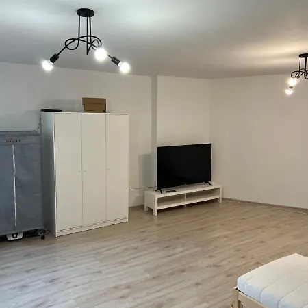 Sleep And Go - Apartment *